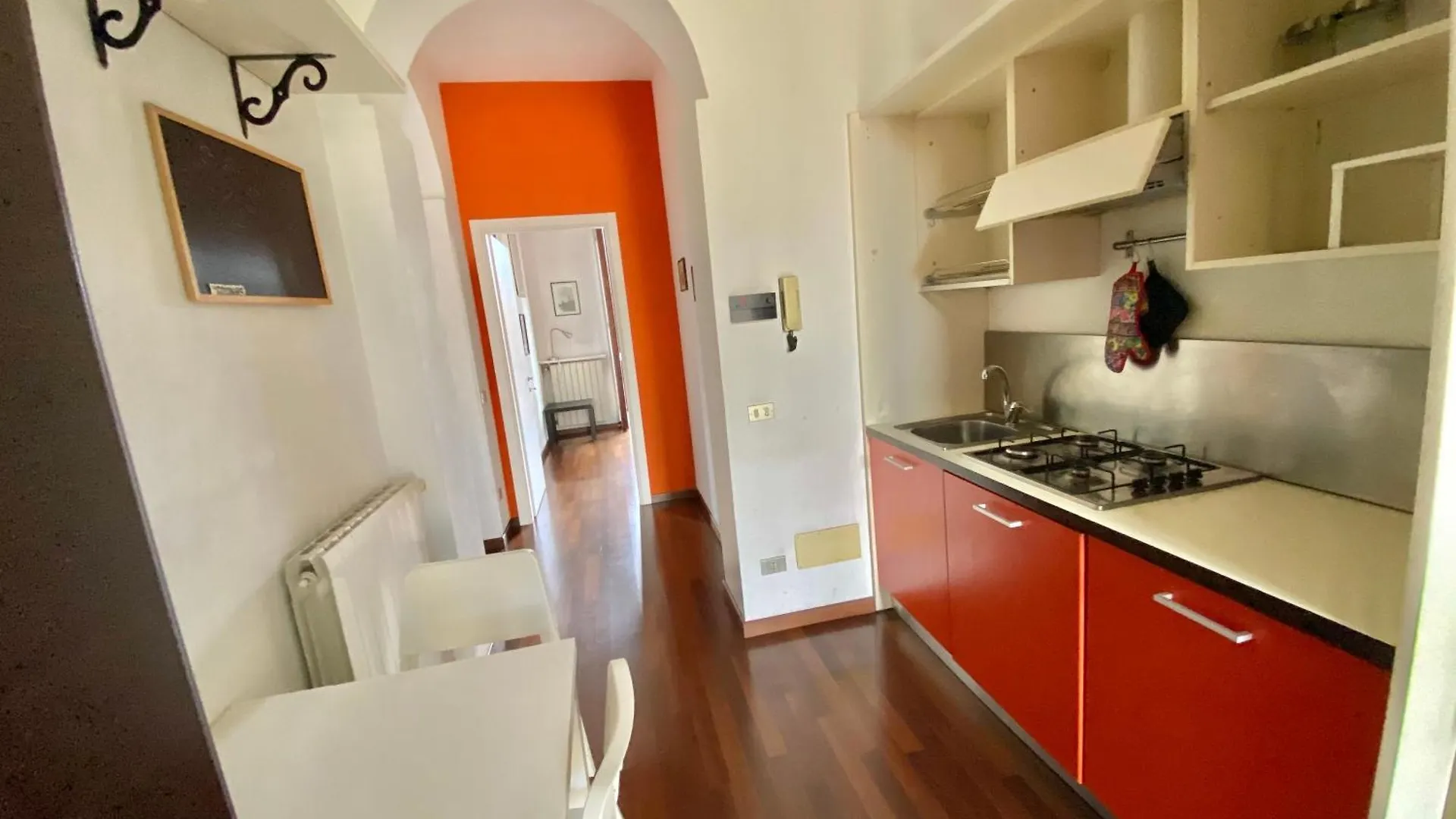Giorgio Chavez Home Milán Itálie